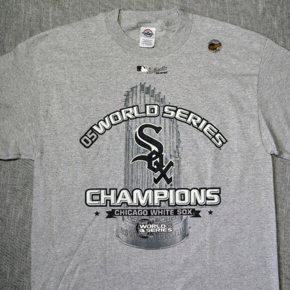 VINTAGE 2005 Chicago White Sox World Series Champions T-Shirt Size Large Gray - Picture 2 of 11